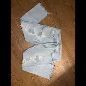 american eagle light wash ripped jeans